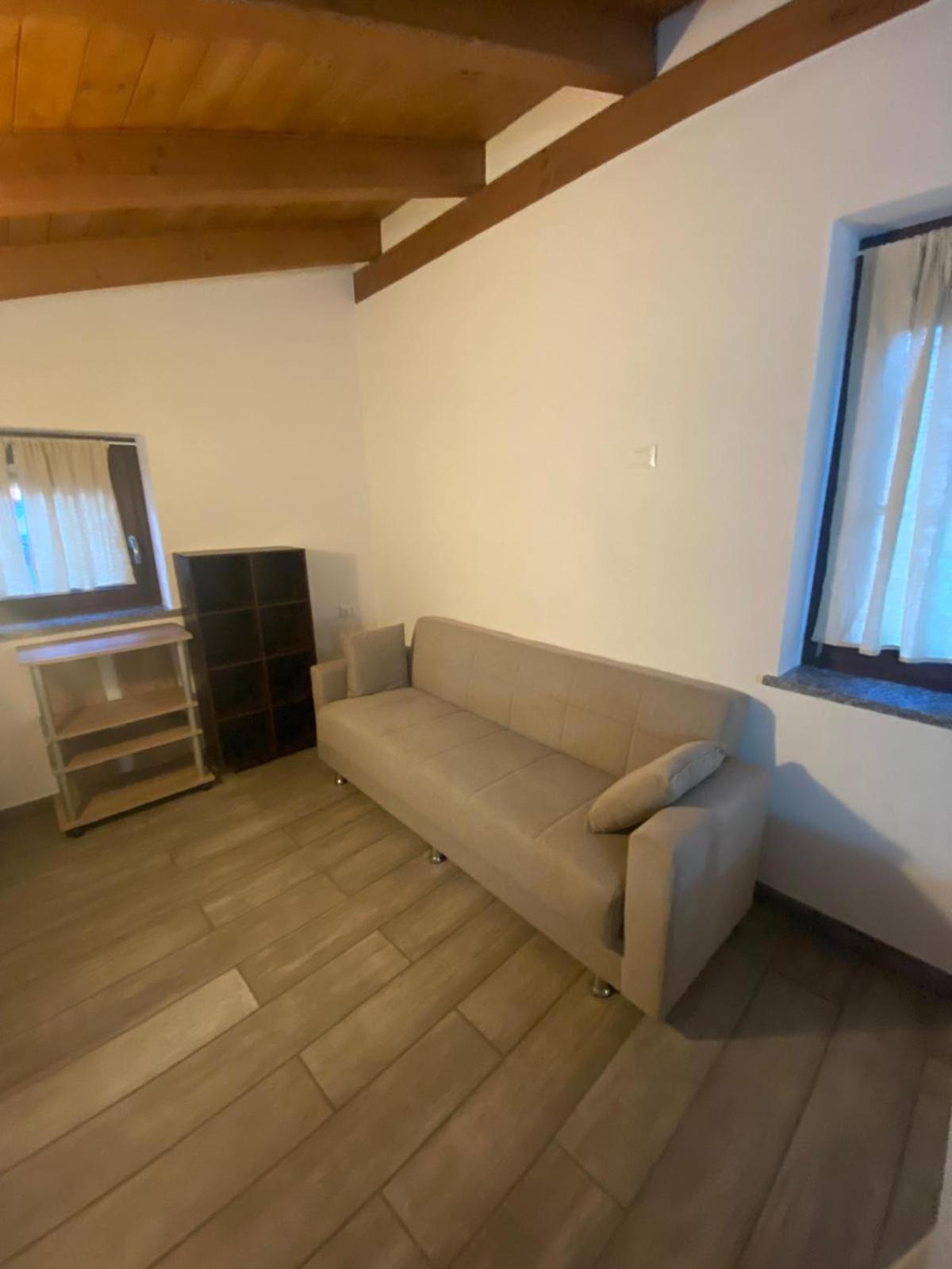 Apartments Il Delfino Aosta Exteriör bild